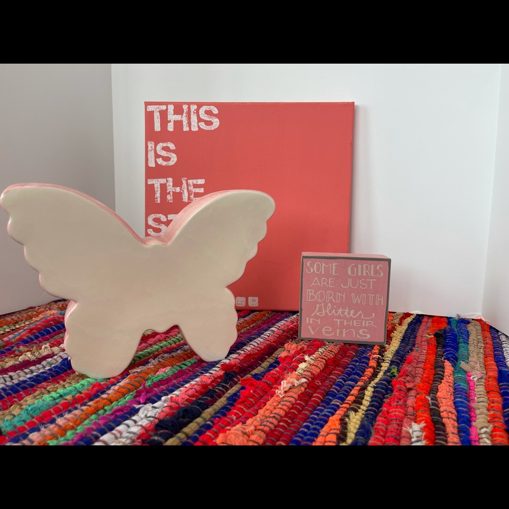 Girls room decor